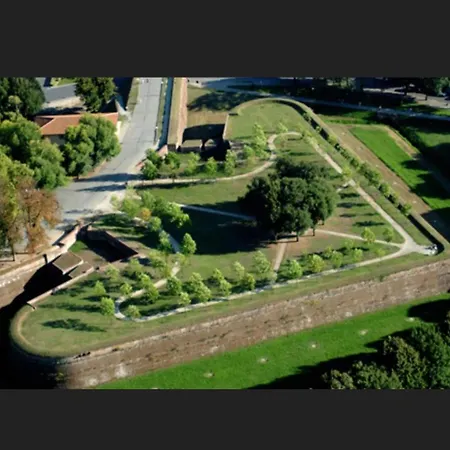 Apartment Baluardo25 Con Giardino A Due Passi Dalle Mura Lucca